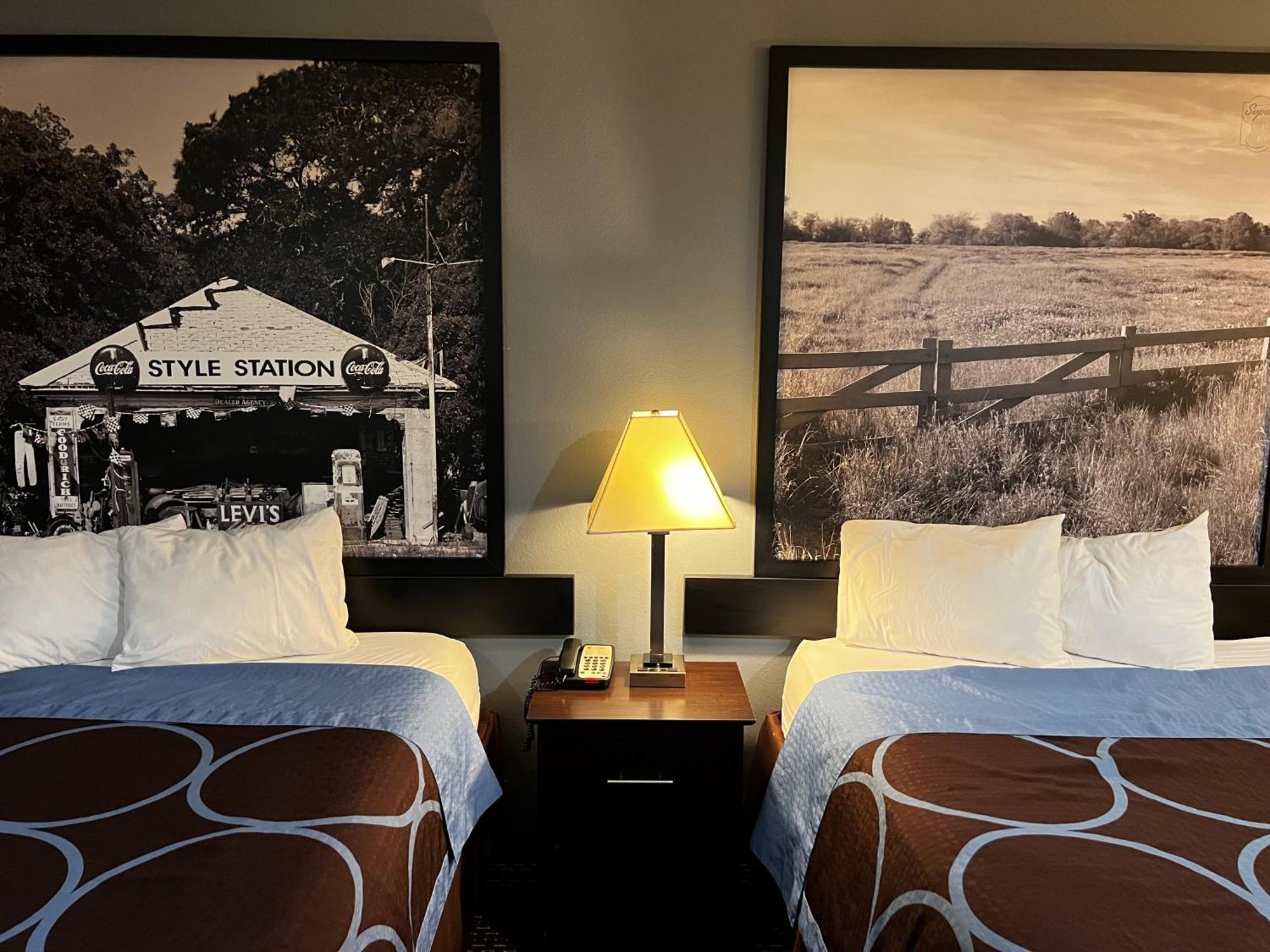 Motel Super 8 By Wyndham Center Zewnętrze zdjęcie